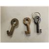Image 8 : 3 CPR Railway Locks with Chains & Keys 