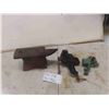 Image 1 : Columbian Vice Co. Anvil 8.5 lb, 2 Smaller Sized Vices 