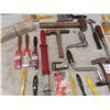 Image 3 : Painting Supply, Brace Drill, Nail Puller, Hammer