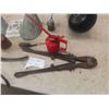 Image 2 : Bolt Cutters, Oil Squirt Can, Funnels, plus more