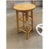 Image 2 : Logix Floor Model Fan 16" & Wooden Stool