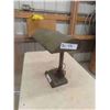 Image 2 : Desk Lamp - Brass
