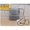 Image 1 : Pioneer DJM-600, 4 Channel DJ Mixer Silver Grey - works, Built in Effect for 