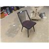 Image 2 : Chair