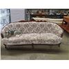 Image 2 : 3 pc Provincial Furniture ; Couch + Chair & Love Seat