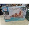 Image 1 : New Intex Canopy Island 4.9' x 6.5' - Lady Not Included