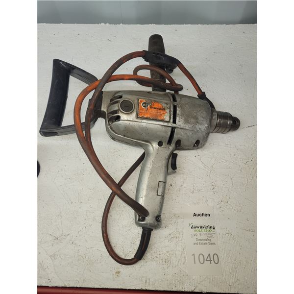 B&D Reversing Drill Cat A