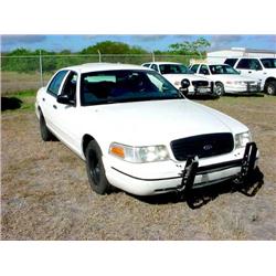 2000 FORD CROWN VICTORIA