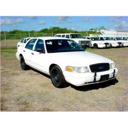 2001 FORD CROWN VICTORIA
