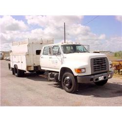 1995 FORD F-800