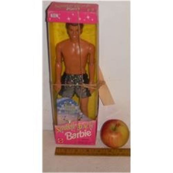 1995 Sparkle Beach Ken Doll with Sparkly Bracelet Barbie Boyfriend - Mattel poupee de Ken ami Barbie