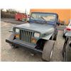 Image 2 : *R* *TOW, NO KEYS* 1995 JEEP WRANGLER YJ, BLUE (GREEN WRAP), GAS, MANUAL, VIN 1J4FY19P5SP277336,