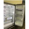 Image 2 : FRIDGIDAIRE PROFESSIONAL STAINLESS STEEL FRENCH DOOR FRIDGE WITH ICE AND WATER