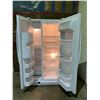 Image 2 : KENMORE SIDE BY SIDE FRIDGE WITH ICE AND WATER