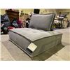 Image 2 : THOMASVILLE FABRIC MODULAR SEAT