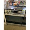 Image 2 : LG STAINLESS STEEL STOVE WITH CONVECTION OVEN