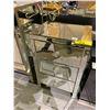 Image 2 : MIRRORED 3 DRAWER NIGHTSTAND APPROX 18 X 14 X 28"