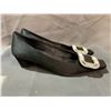 Image 2 : PAIR OF ROGER VIVIER SHOES SIZE 37