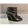 Image 2 : PAIR OF CHLOE BOOTS SIZE 37.5