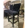 Image 2 : PAIR OF BUTTON BACK COUNTER HEIGHT STOOLS