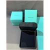 Image 2 : ASSORTED TIFFANY AND DE BEERS BOXES AND BAGS INCLUDING TIFFANY ENVELOPES