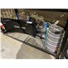 Image 2 : ALUMINUM TOBOGGAN & EXCEL CRUNCH BOARD