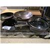 Image 2 : SHELF OF ASSORTED POTS & PANS