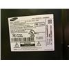 Image 2 : *TESTED WORKING* SAMSUNG 40" TV WITH POWER CORD & STAND (NO REMOTE)