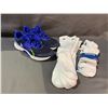 Image 1 : 2 BOXES 1 PAIR NIKE RUNNERS. MENS SIZE 13. RENEW, MODEL DA1350-400 5 PAIR REEBOX SOCKS. MENS