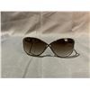 Image 2 : PAIR OF TOM FORD SUNGLASSES WITH CASE