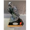 Image 1 : EAGLE SCULPTURE ON STAND 12"