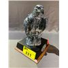 Image 2 : EAGLE SCULPTURE ON STAND 12"