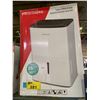 Image 1 : FRIGIDAIRE DEHUMIDIFIER
