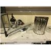Image 3 : *ALL NEW* 4 ASSORTED LIGHT FIXTURES