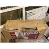 Image 2 : 7.5' ARTIFICIAL CHRISTMAS TREE WITH LIGHTS IN BOX