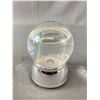Image 4 : Oceane Beauty System, Recordable Light-Up Photo Snow Globe, Spreading Knives,