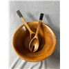 Image 2 : Wood Salad Bowl Set & Wood Carvings