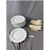 Image 1 : Sasaki "Metropolis Black" Dinner Plates & RoyalSealy Gold Plated Stainless Steel Cutlery