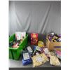 Image 1 : Lot Of Balloons, Birthday Candles & Magic Crackers Box