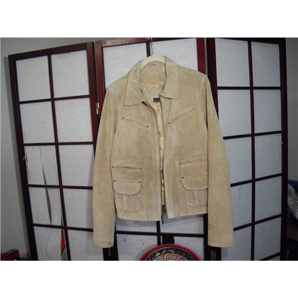 DENVER HAYES WOMENS SUEDE/ SMALL