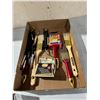 Image 1 : Painting supplies