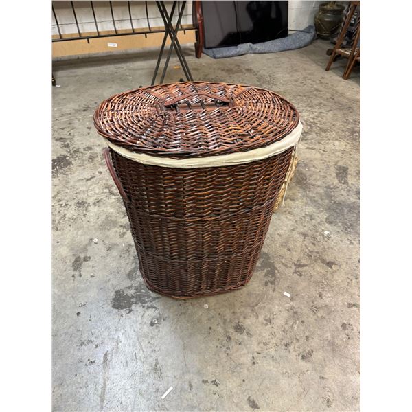 Laundry basket