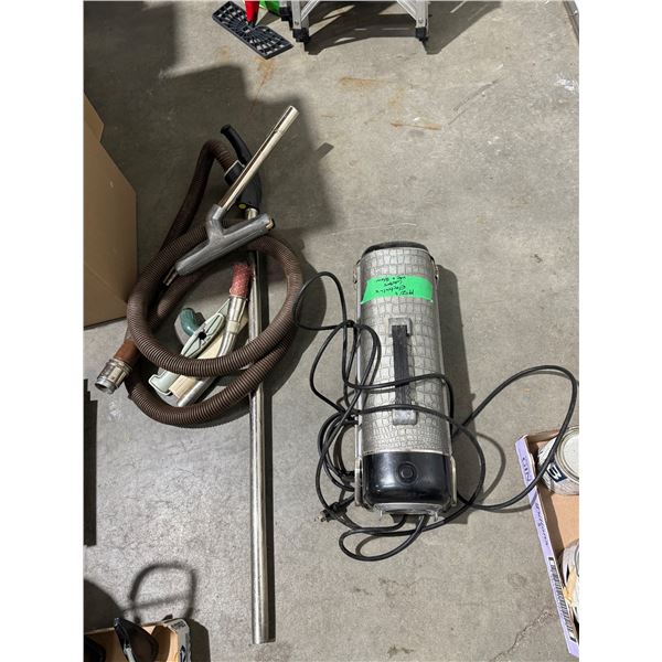 1050's Electrolux vac and accessories