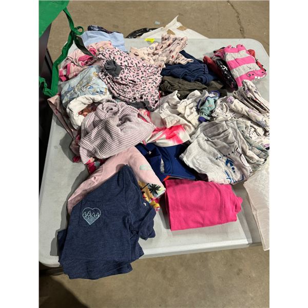 Clothing girls size 5ish
