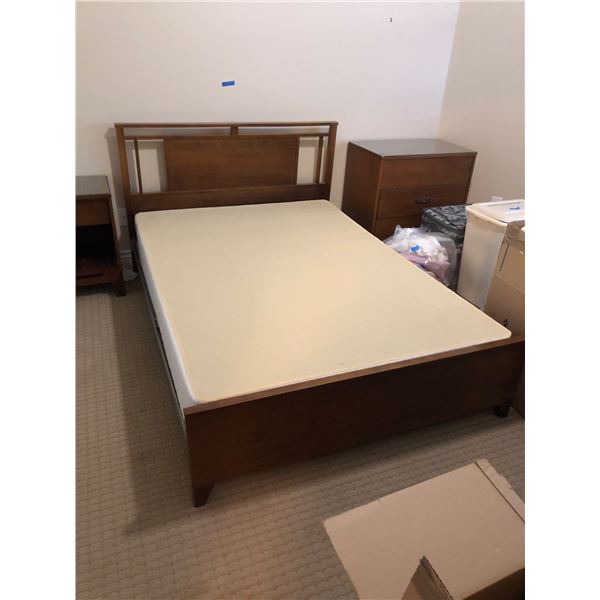 Double head foot and rails