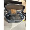 Image 2 : Samsonite suitcase with combination