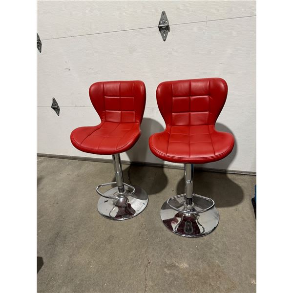 2 swivel height adjustable stools