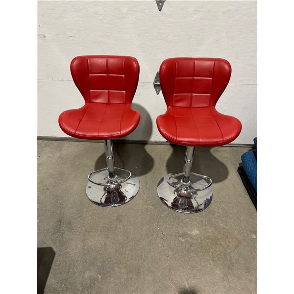 2 swivel height adjustable stools