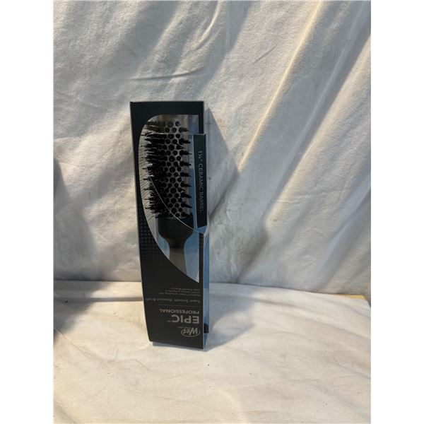 Wet brush pro epic professional blow out brush