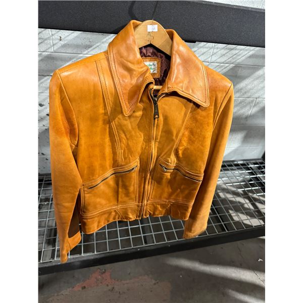 Leather coat 11/12